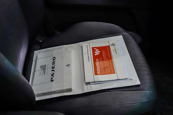 2017 Mitsubishi Pajero GLX NX