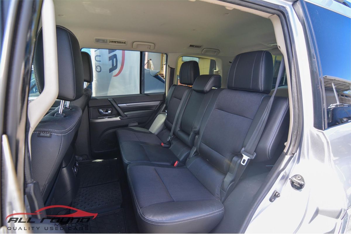 2016 Mitsubishi Pajero GLS NX