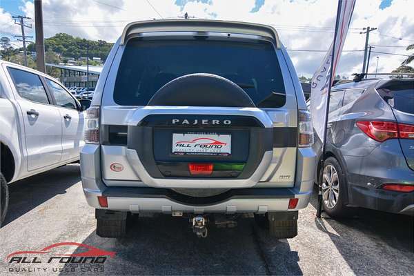 2016 Mitsubishi Pajero GLS NX