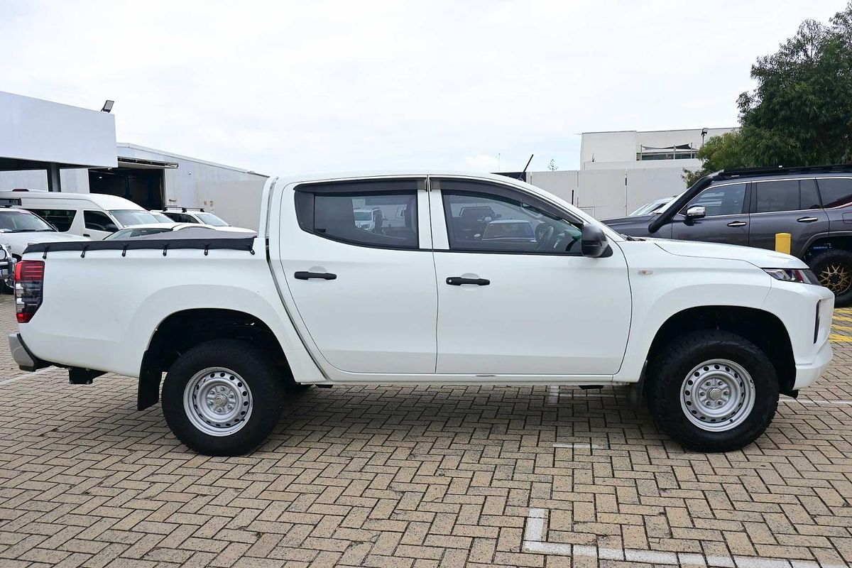 2019 Mitsubishi Triton GLX ADAS MR 4X4