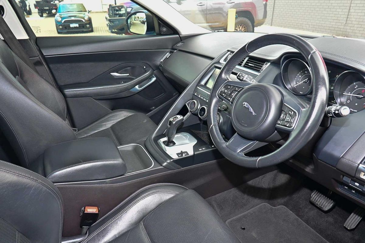 2018 Jaguar E-PACE D150 X540