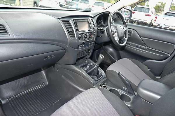 2019 Mitsubishi Triton GLX ADAS MR 4X4