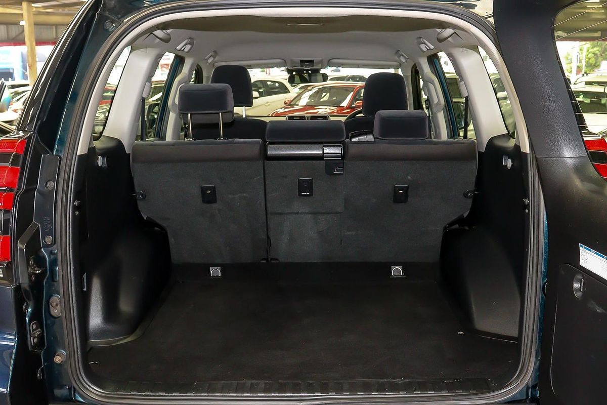 2021 Toyota Landcruiser Prado GX GDJ150R