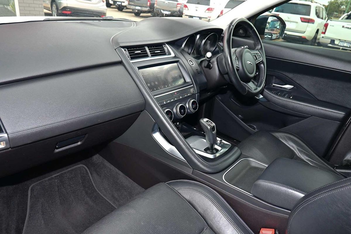 2018 Jaguar E-PACE D150 X540