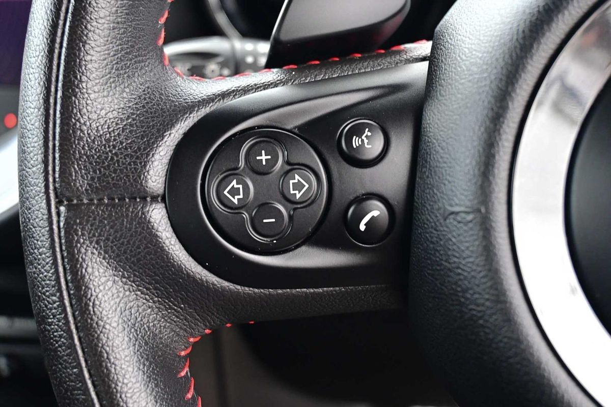 2013 MINI Hatch Cooper S R56 LCI