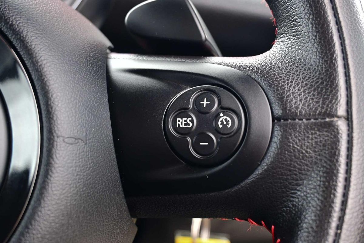 2013 MINI Hatch Cooper S R56 LCI