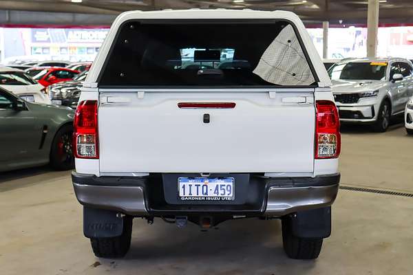 2016 Toyota Hilux Workmate GUN125R 4X4