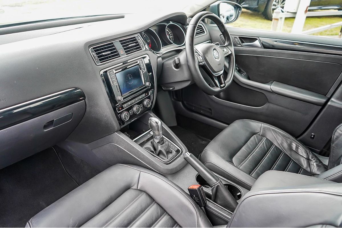 2015 Volkswagen Jetta 103TDI Highline 1B