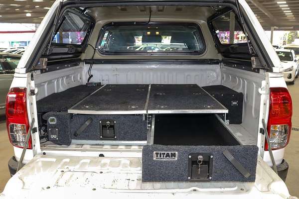 2016 Toyota Hilux Workmate GUN125R 4X4