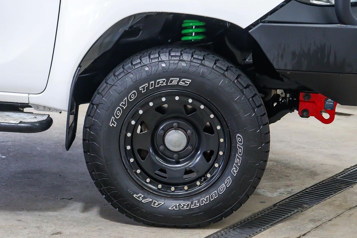 2016 Toyota Hilux Workmate GUN125R 4X4