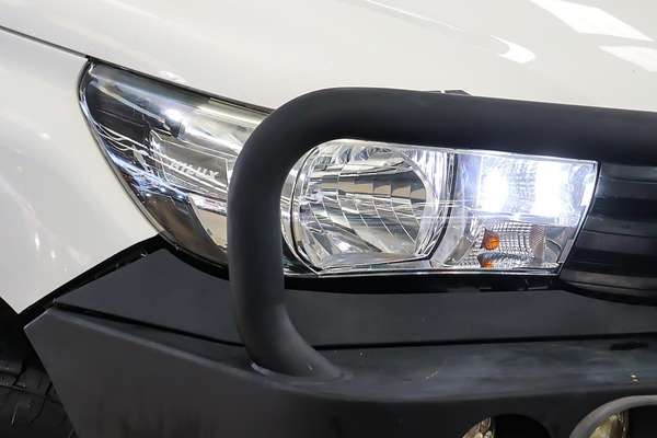 2016 Toyota Hilux Workmate GUN125R 4X4