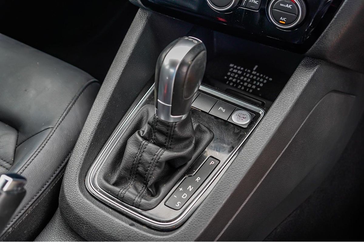 2015 Volkswagen Jetta 103TDI Highline 1B