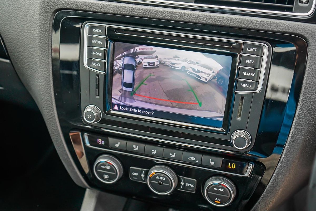 2015 Volkswagen Jetta 103TDI Highline 1B