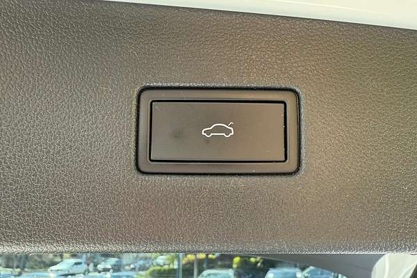 2022 Volkswagen Tiguan 132TSI Life 5N