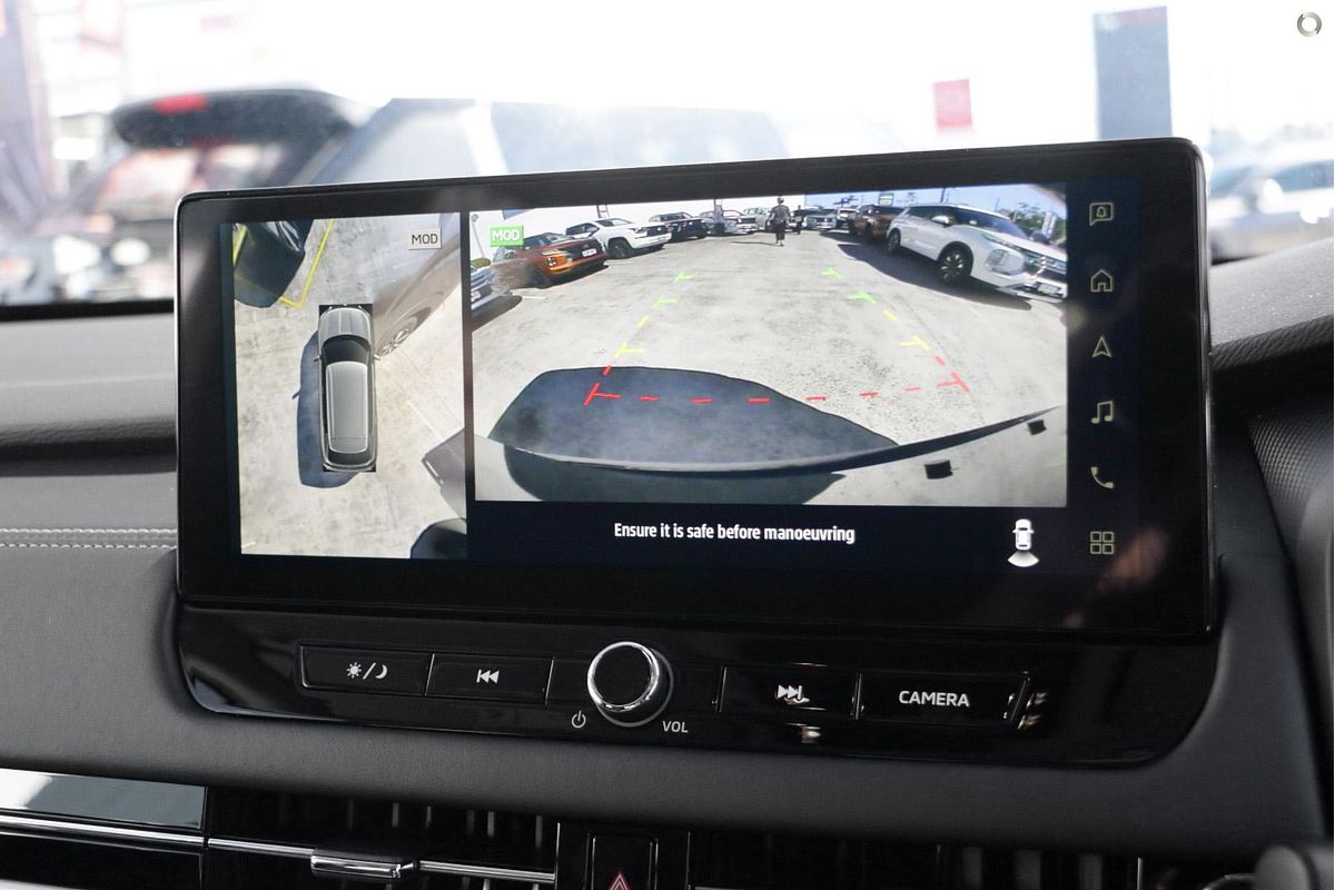 2025 Mitsubishi Outlander Exceed ZM