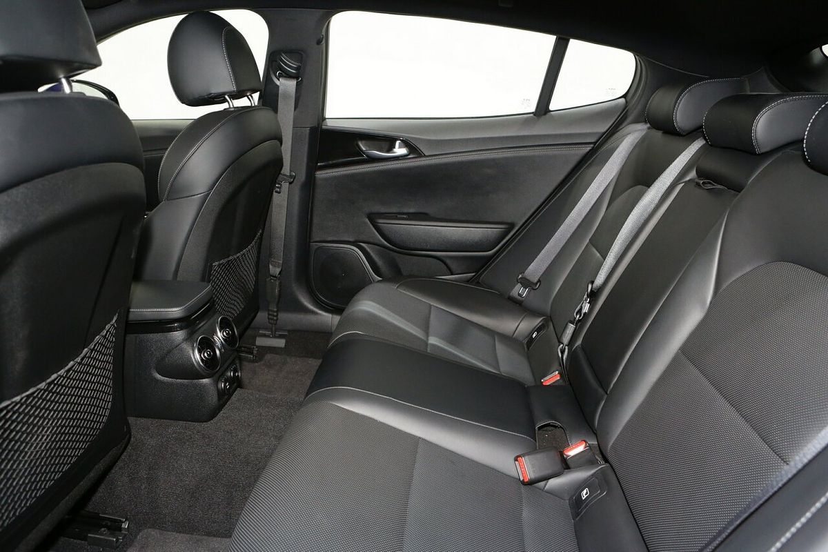 2022 Kia Stinger 330S CK