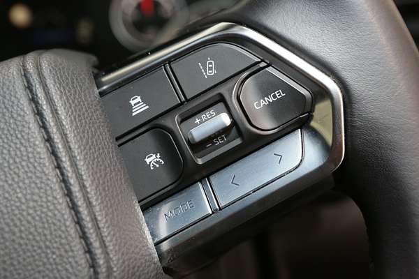 2024 Toyota Landcruiser GXL FJA300R