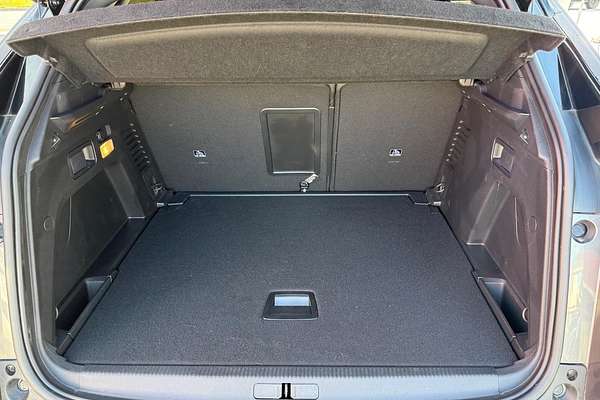 2023 Peugeot 3008 GT Sport P84