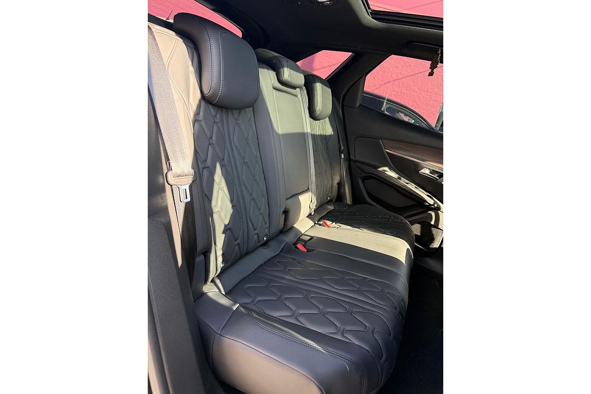 2023 Peugeot 3008 GT Sport P84