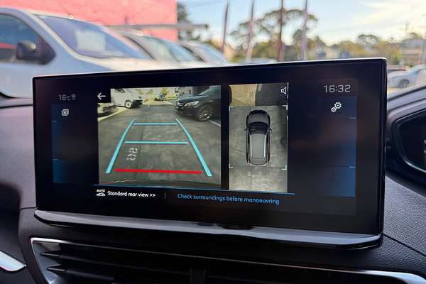 2023 Peugeot 3008 GT Sport P84