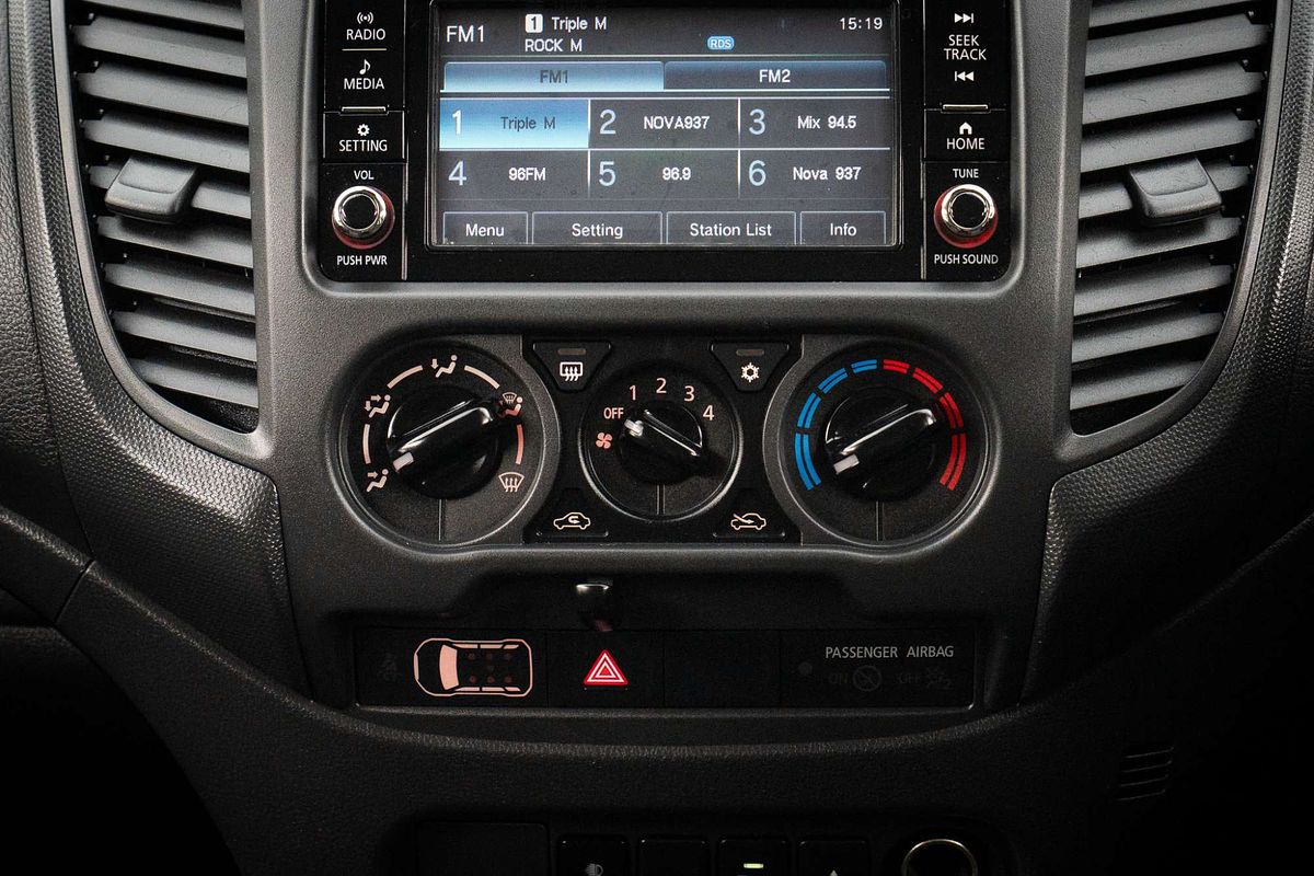 2019 Mitsubishi Triton GLX ADAS MR 4X4