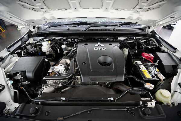 2019 Mitsubishi Triton GLX ADAS MR 4X4