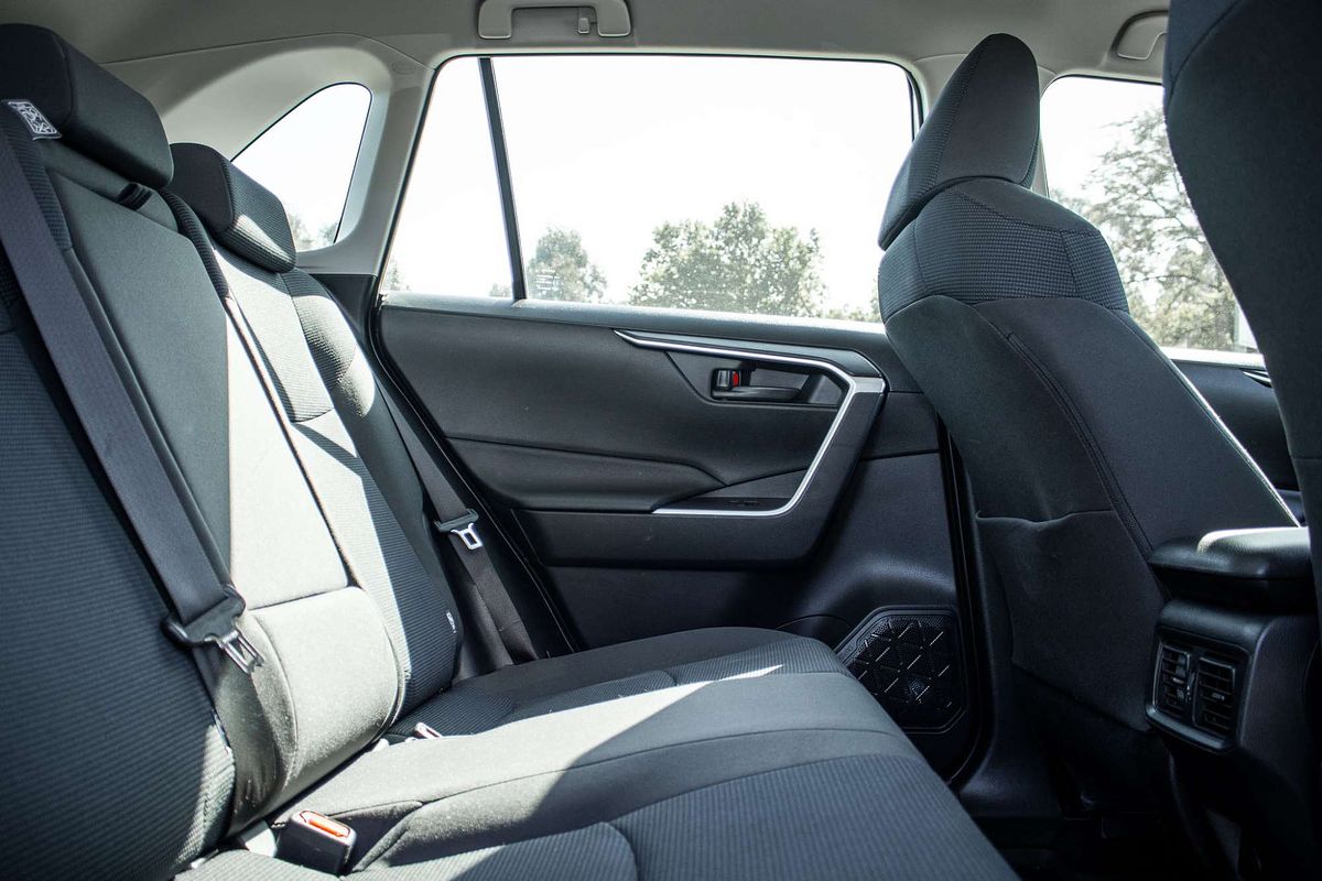 2019 Toyota RAV4 GX AXAH52R