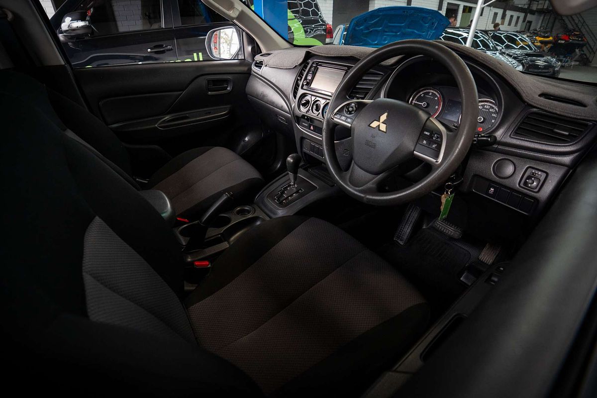 2020 Mitsubishi Triton GLX MR Rear Wheel Drive