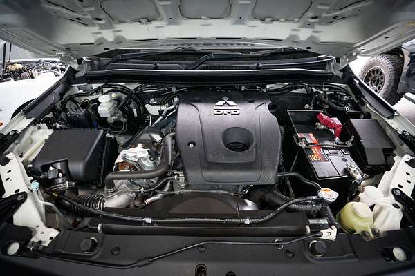 2020 Mitsubishi Triton GLX MR Rear Wheel Drive