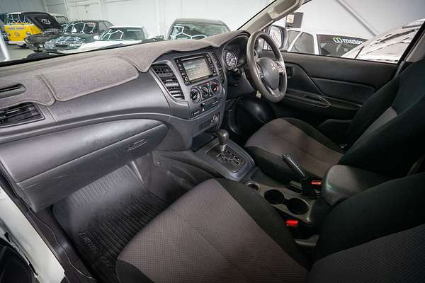 2020 Mitsubishi Triton GLX MR Rear Wheel Drive