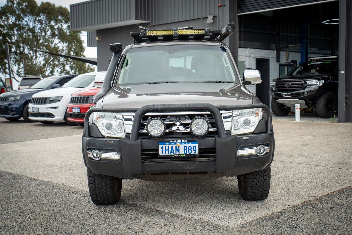 2016 Mitsubishi Pajero GLS NX