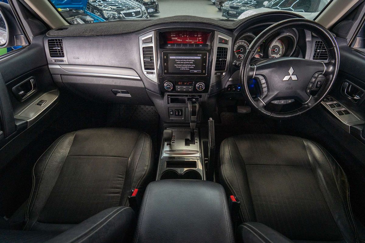 2016 Mitsubishi Pajero GLS NX