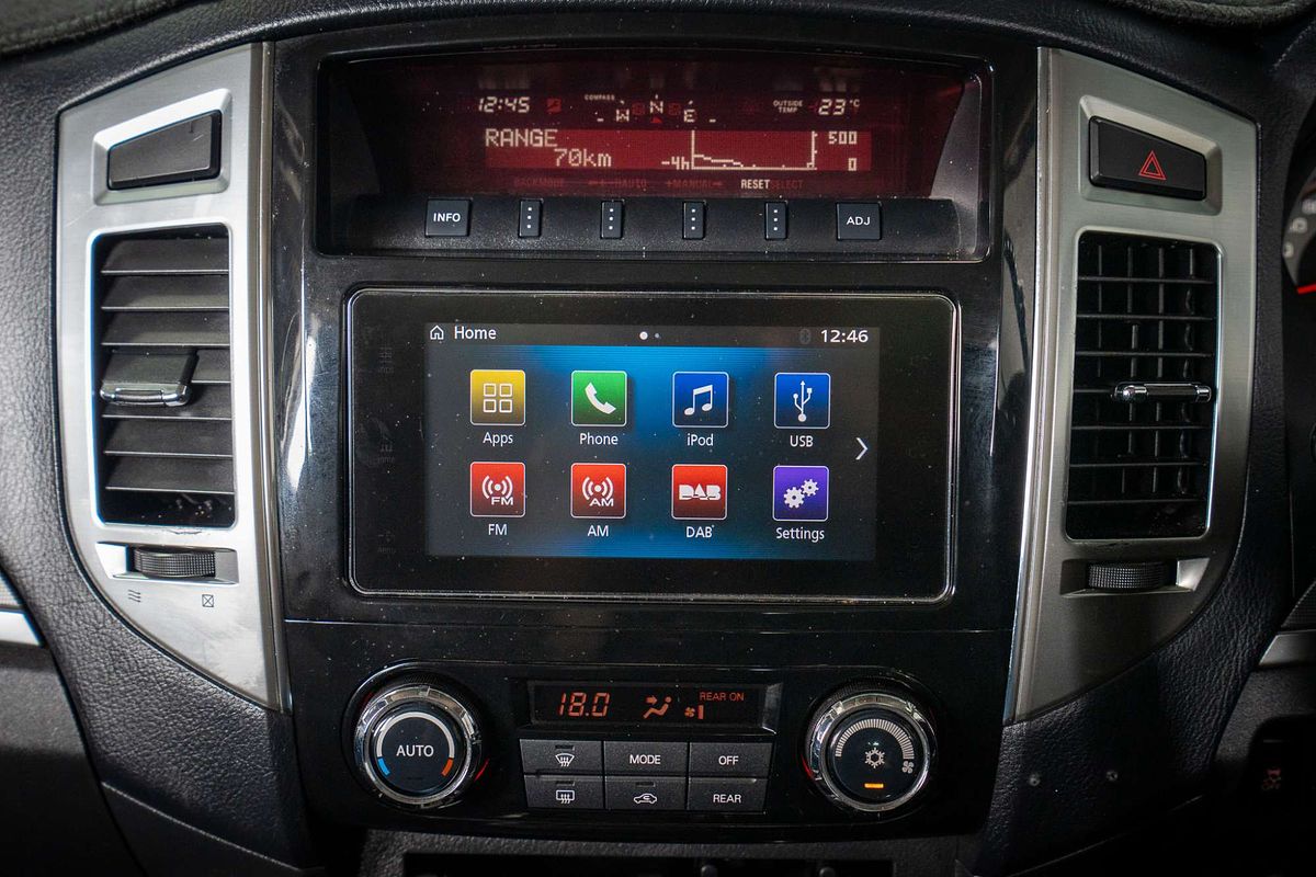 2016 Mitsubishi Pajero GLS NX