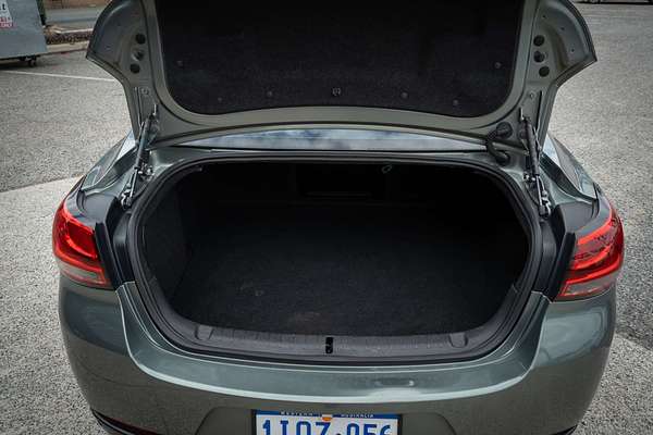 2013 Holden Calais V VF