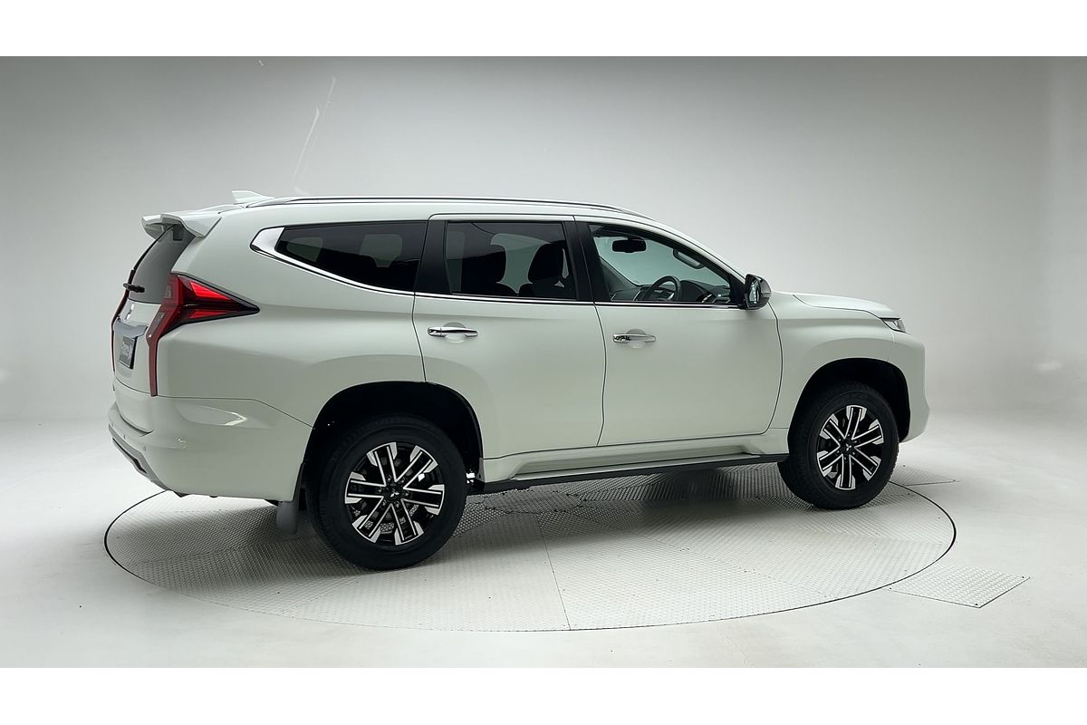2022 Mitsubishi Pajero Sport GLS QF