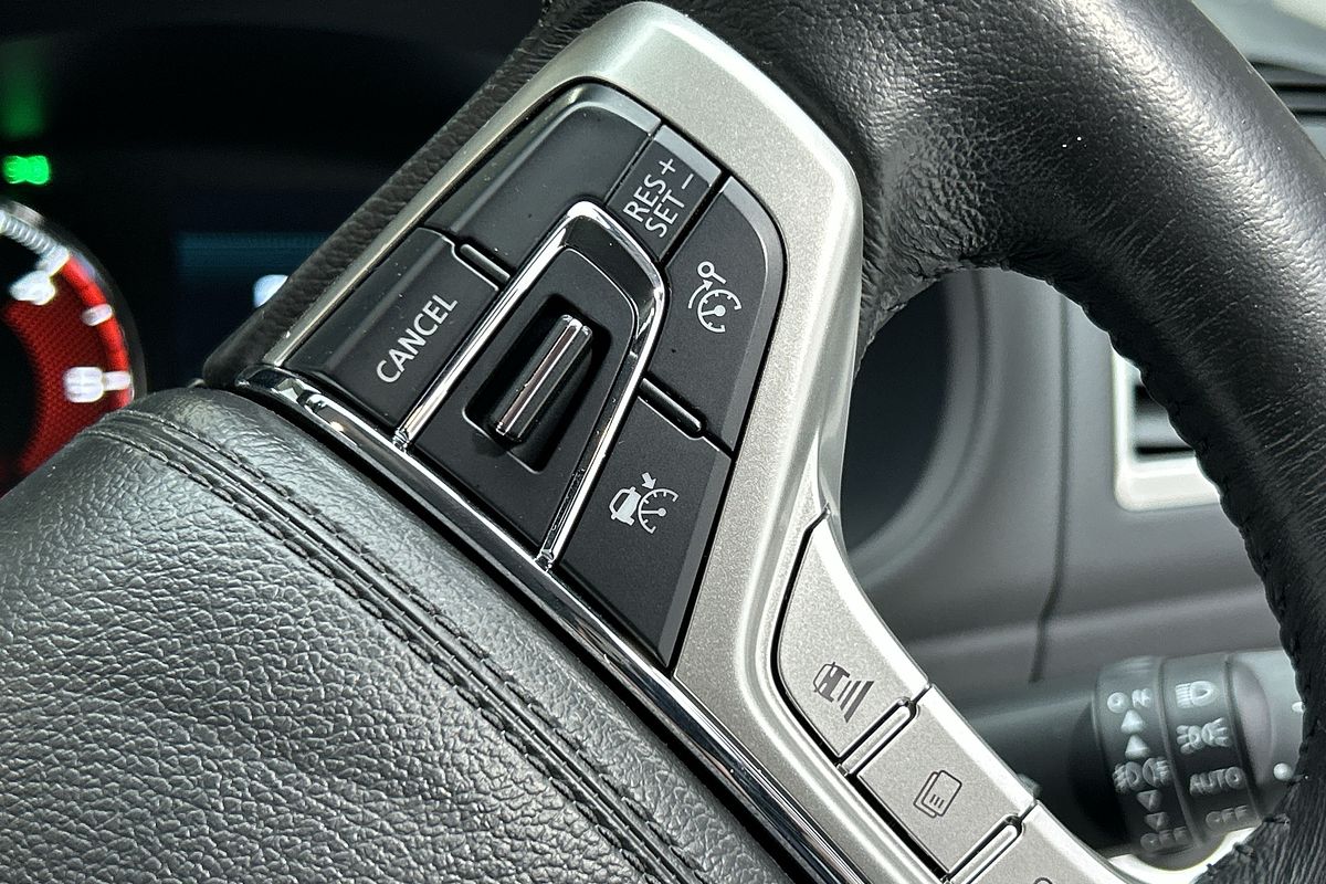 2022 Mitsubishi Pajero Sport GLS QF