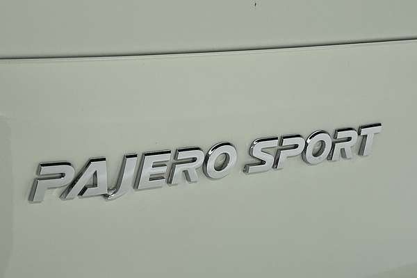 2022 Mitsubishi Pajero Sport GLS QF