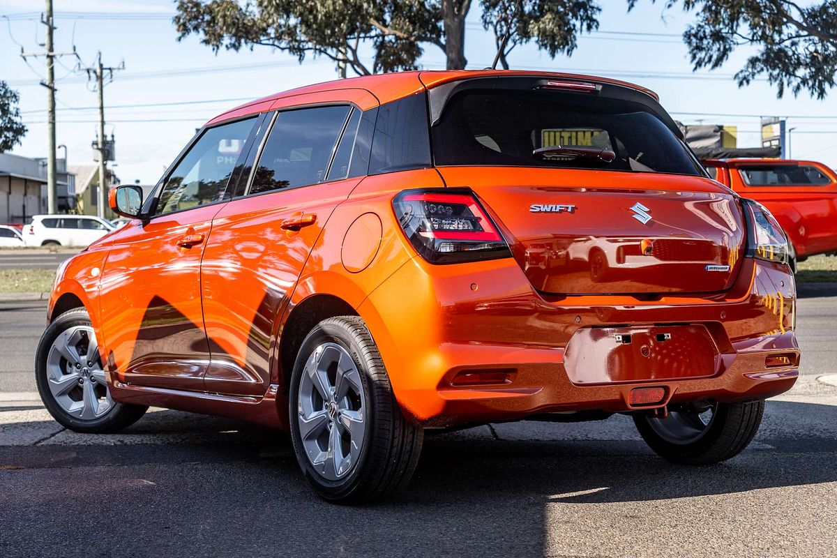 2024 Suzuki Swift Hybrid Plus UZ