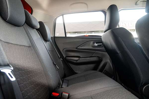 2024 Suzuki Swift Hybrid Plus UZ