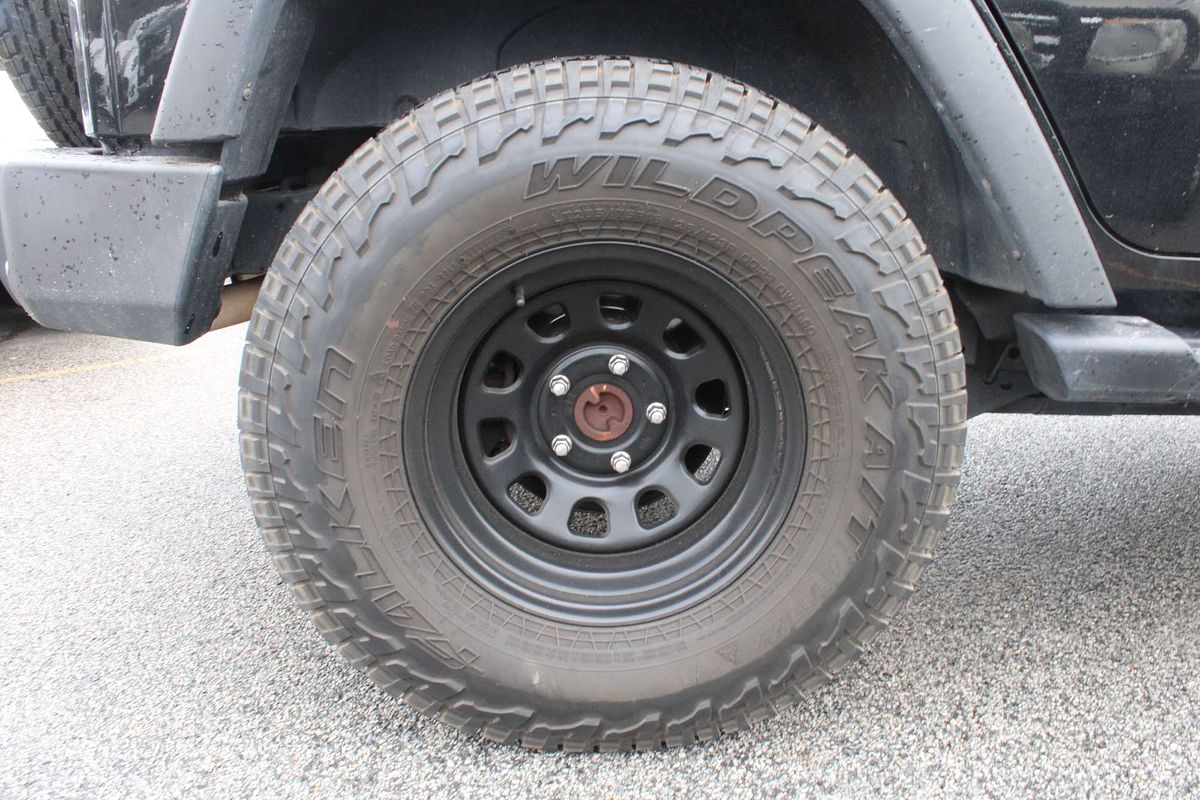 2017 Jeep Wrangler Unlimited Sport JK