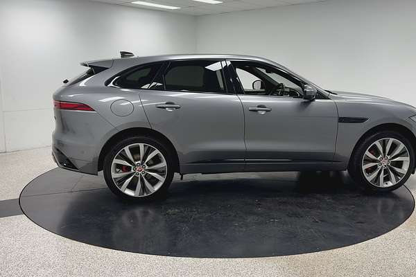 2021 Jaguar F-PACE D300 R-Dynamic SE X761