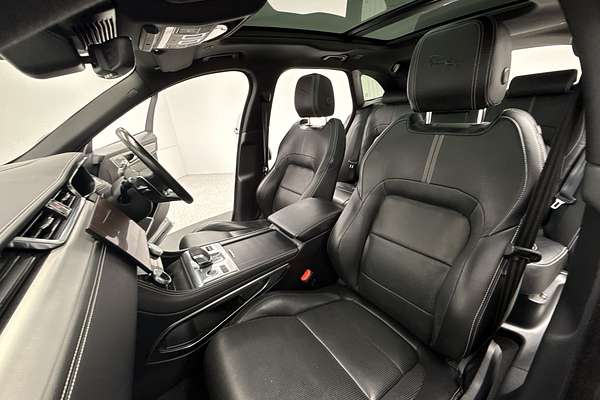 2021 Jaguar F-PACE D300 R-Dynamic SE X761