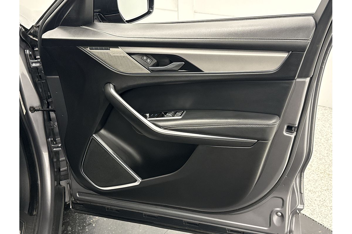 2021 Jaguar F-PACE D300 R-Dynamic SE X761