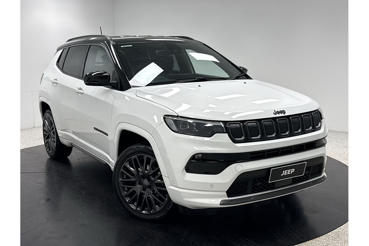 2022 Jeep Compass S-Limited M6