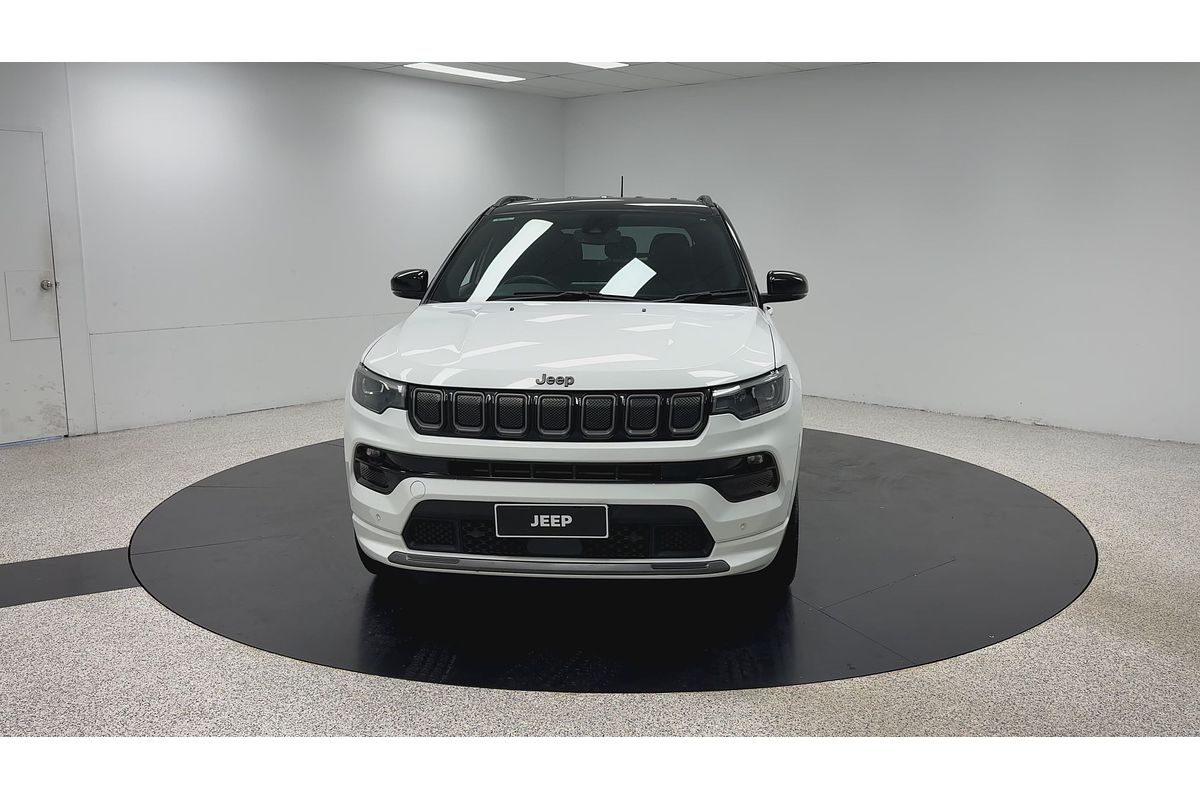 2022 Jeep Compass S-Limited M6