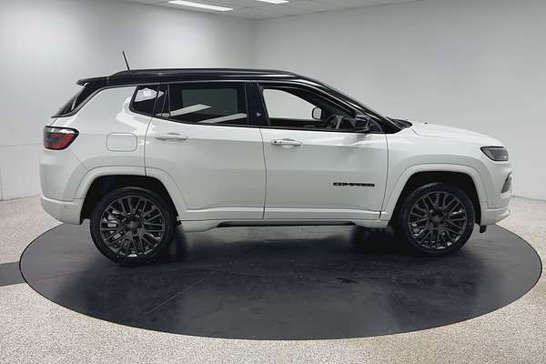 2022 Jeep Compass S-Limited M6