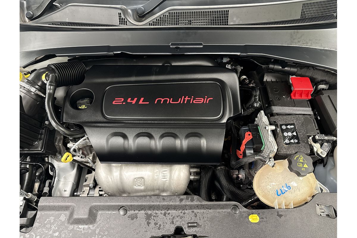 2022 Jeep Compass S-Limited M6