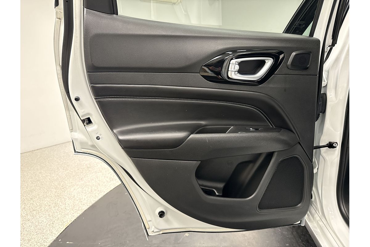 2022 Jeep Compass S-Limited M6