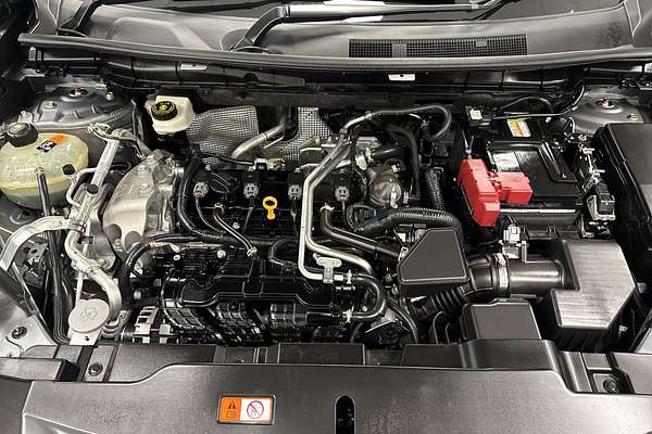 2023 Mitsubishi Outlander LS ZM