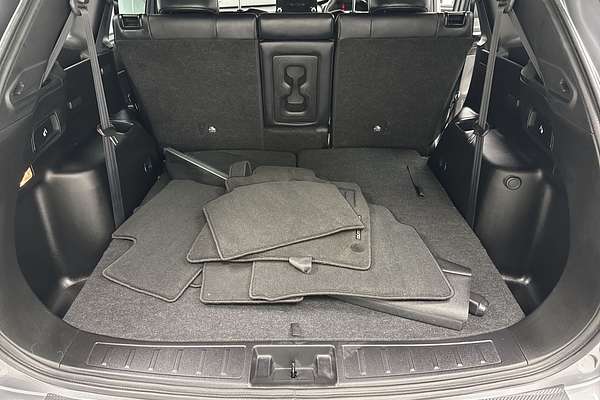 2023 Mitsubishi Outlander LS ZM